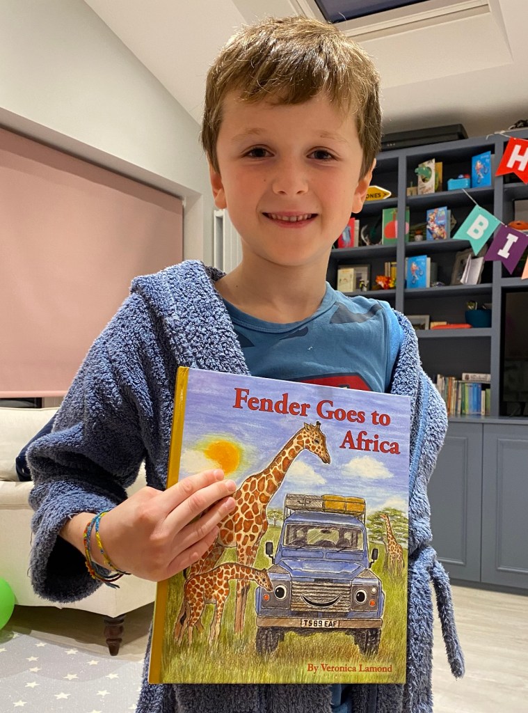 This image has an empty alt attribute; its file name is hugo.jpg