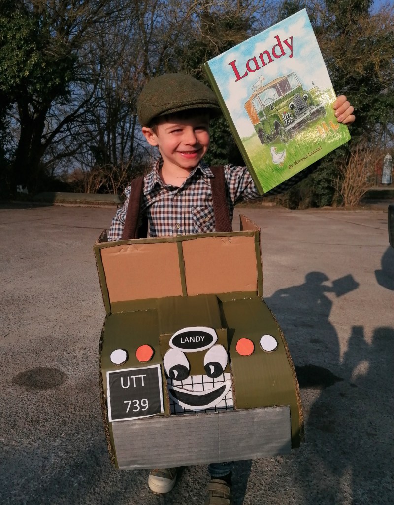 This image has an empty alt attribute; its file name is oliver-wbd-23.jpg